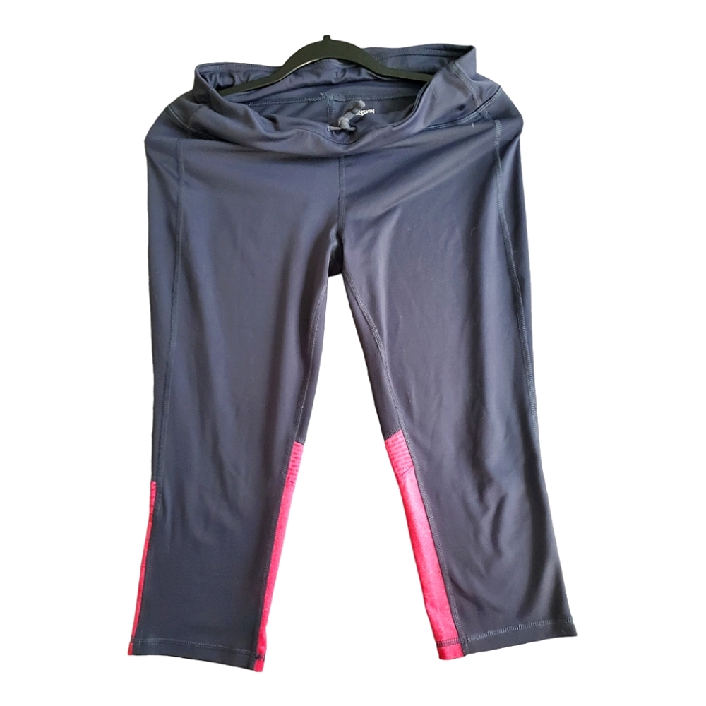 Danskin Now Ditted Dri Capri Leggings Gray Size M